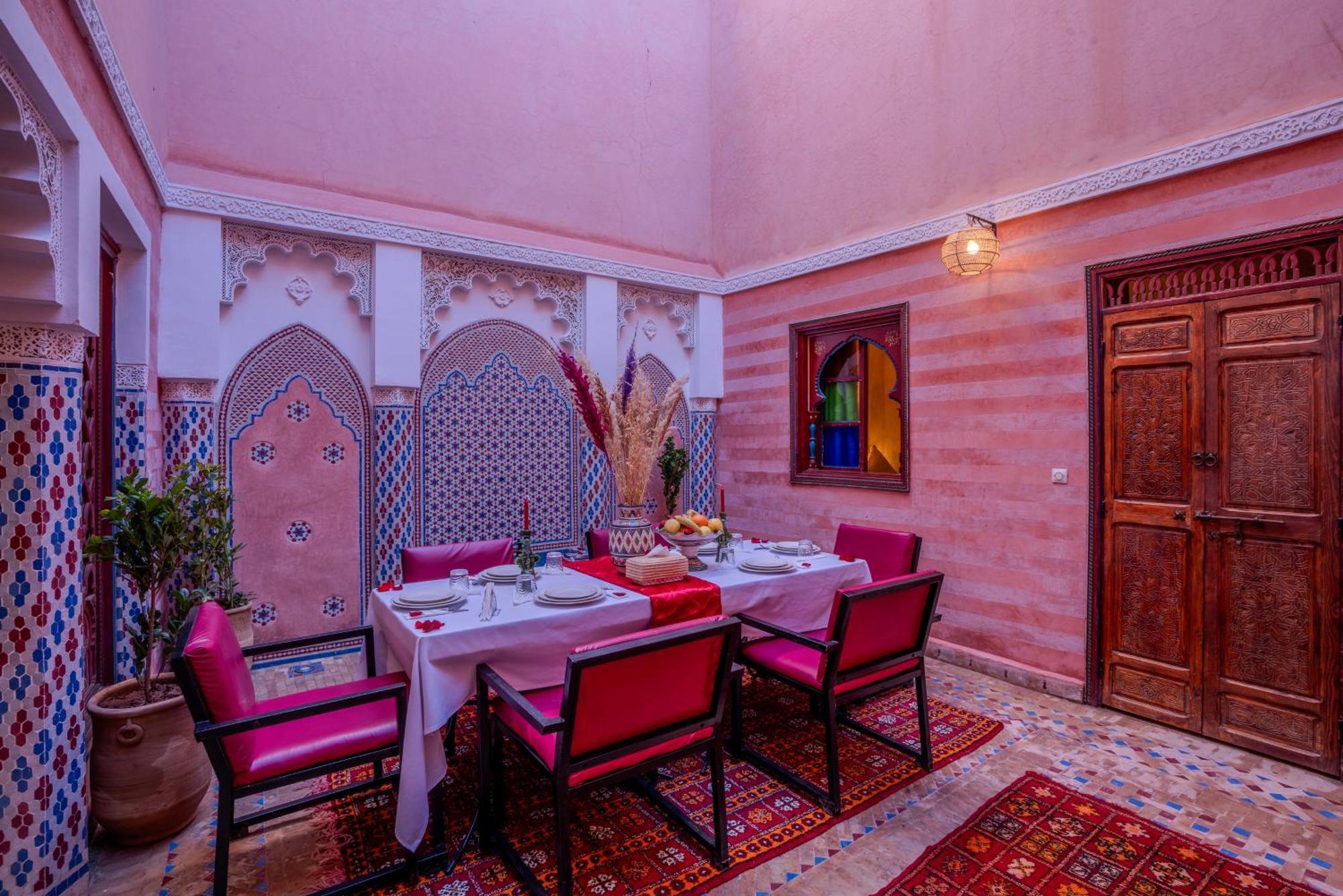 Riad Le Graff Pink Marrakesh Exterior photo