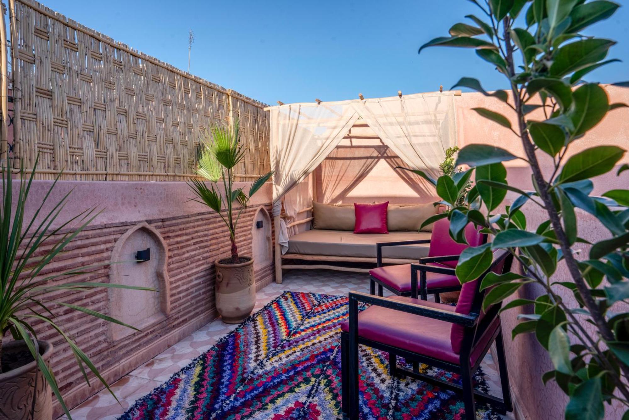 Riad Le Graff Pink Marrakesh Exterior photo